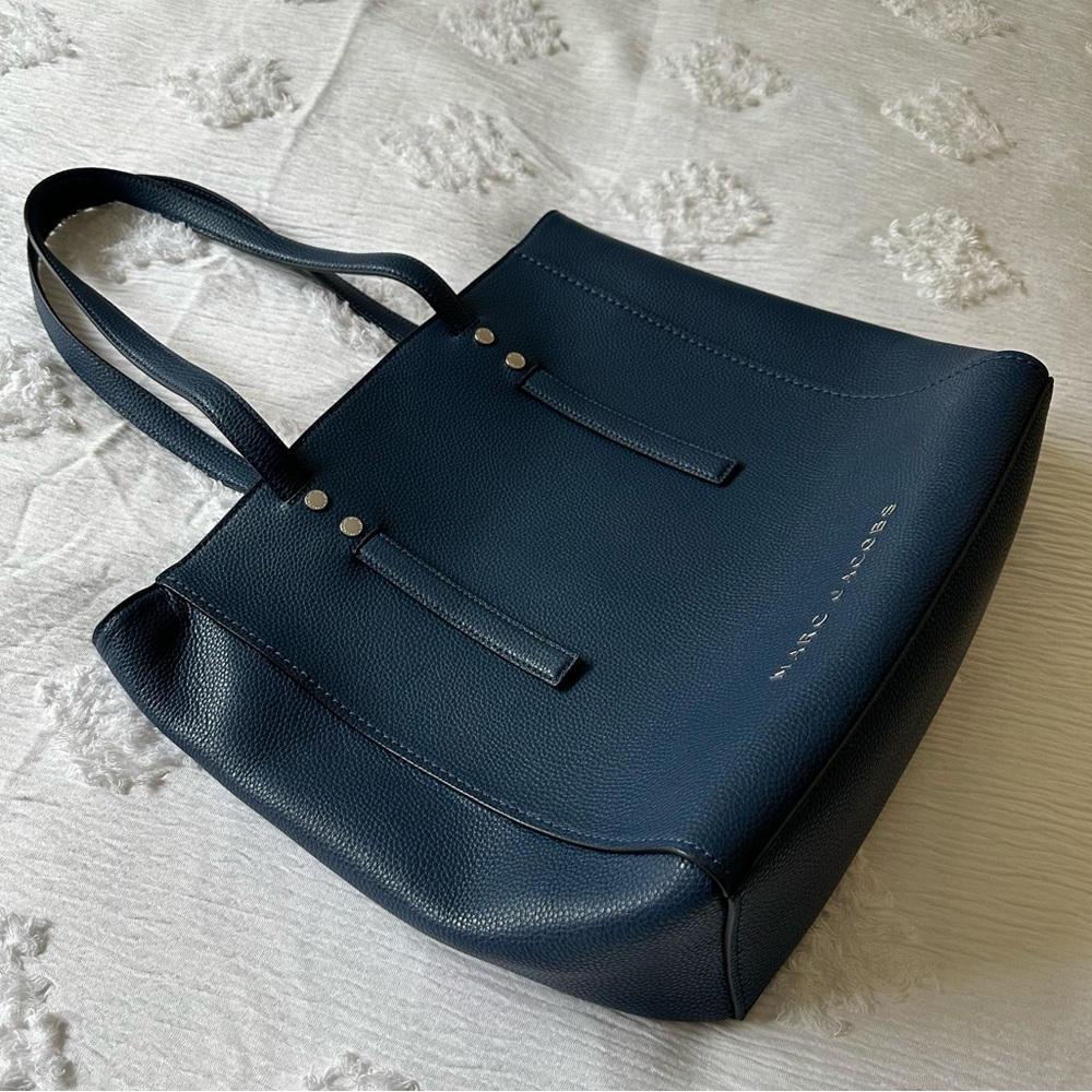 LIKE NEW MARC JACOBS WORK TOTE BAG